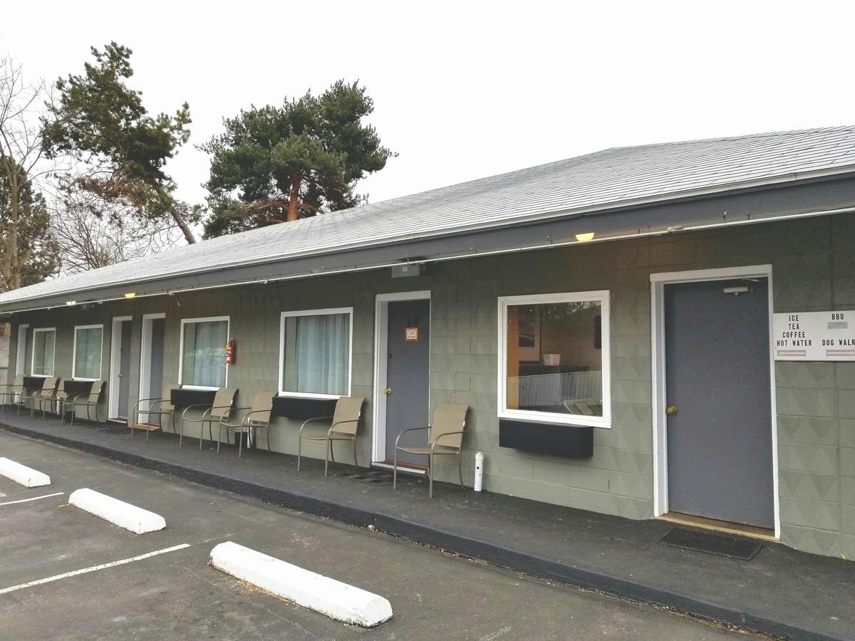 Sandman Motel - thumb 16