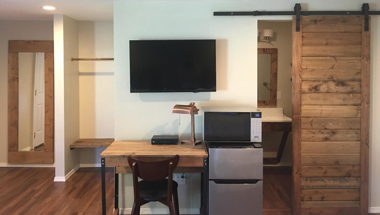 Evergreen Motel - thumb 29