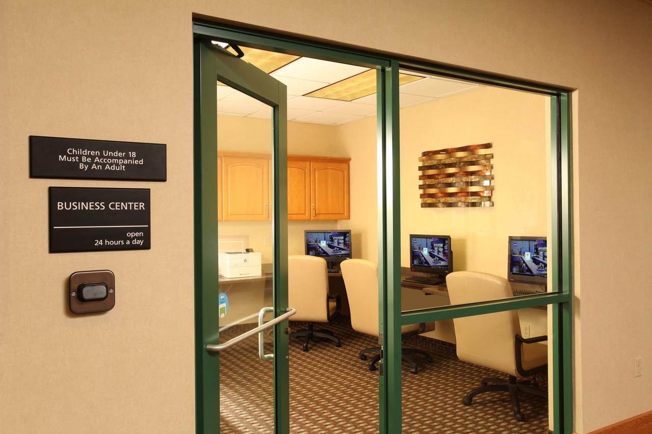 Hampton Inn Kalispell - thumb 17