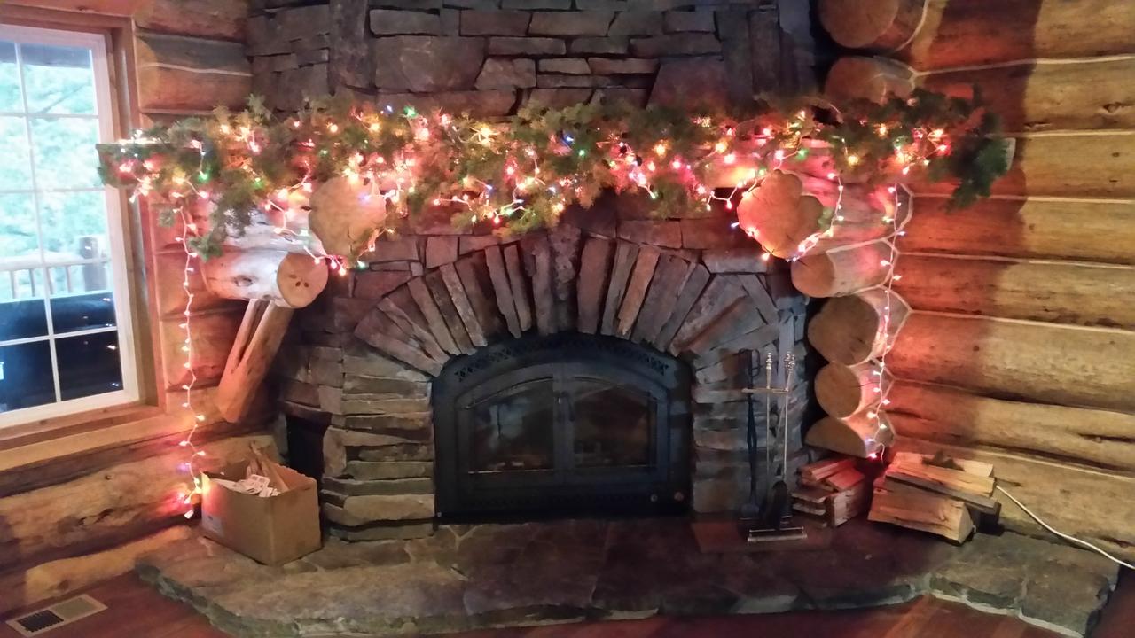 John's Cabin - thumb 4