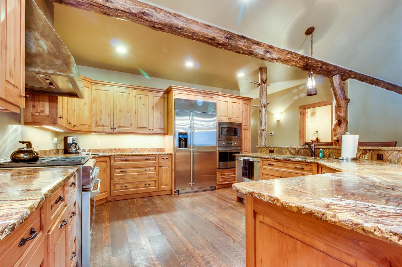 Moose Jaw Retreat - thumb 6