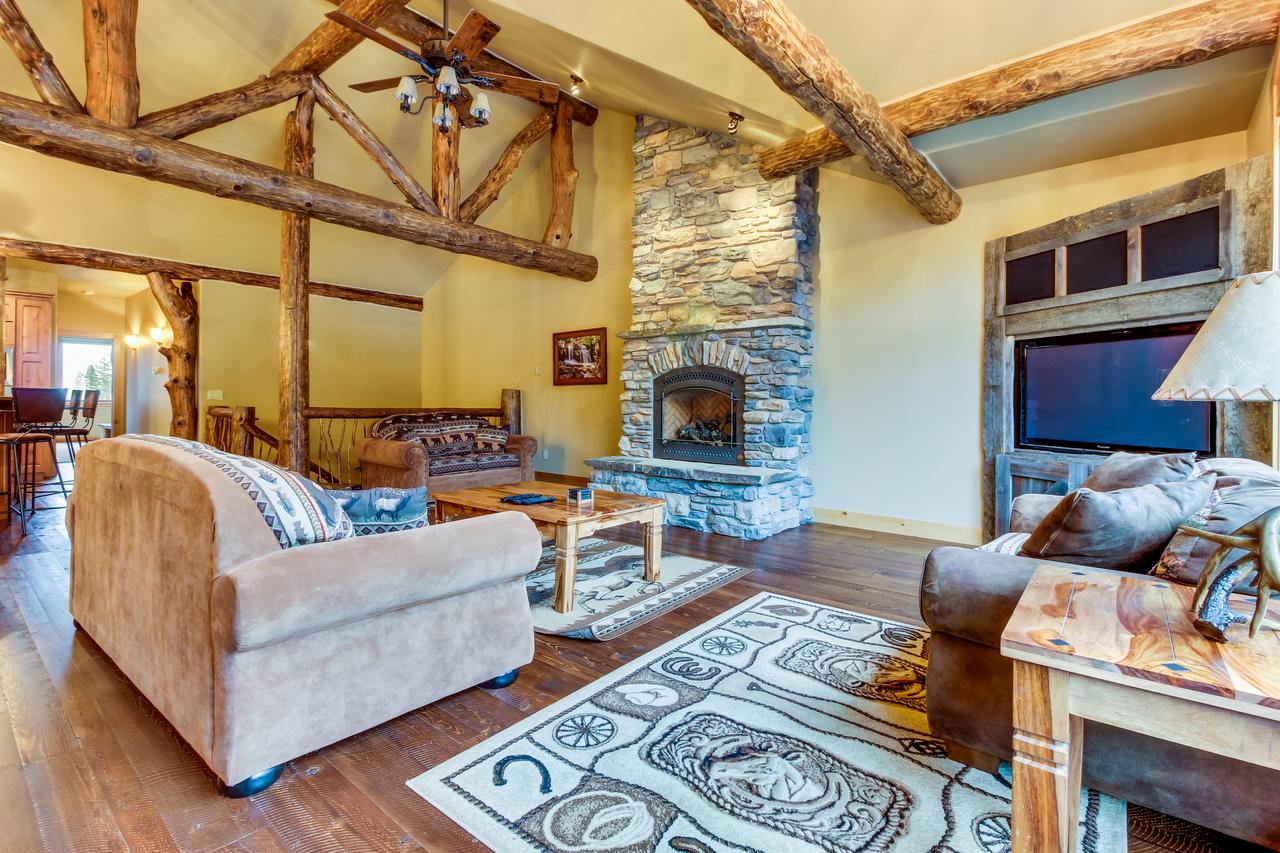 Moose Jaw Retreat - thumb 3