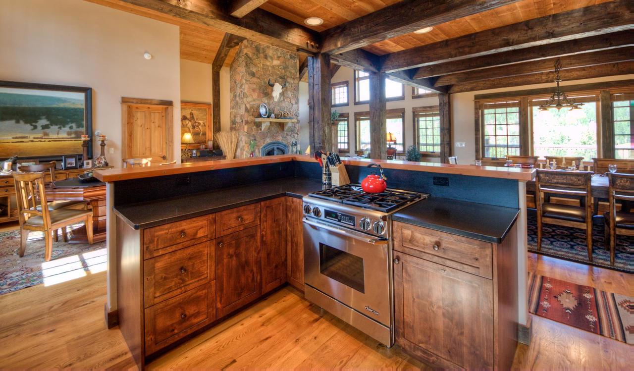 Antler Ridge Lodge - thumb 17