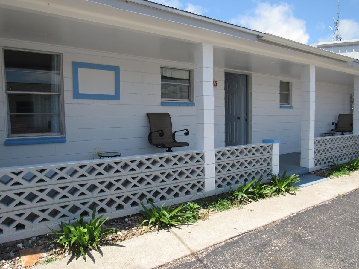 Tropic Island Resort - thumb 37