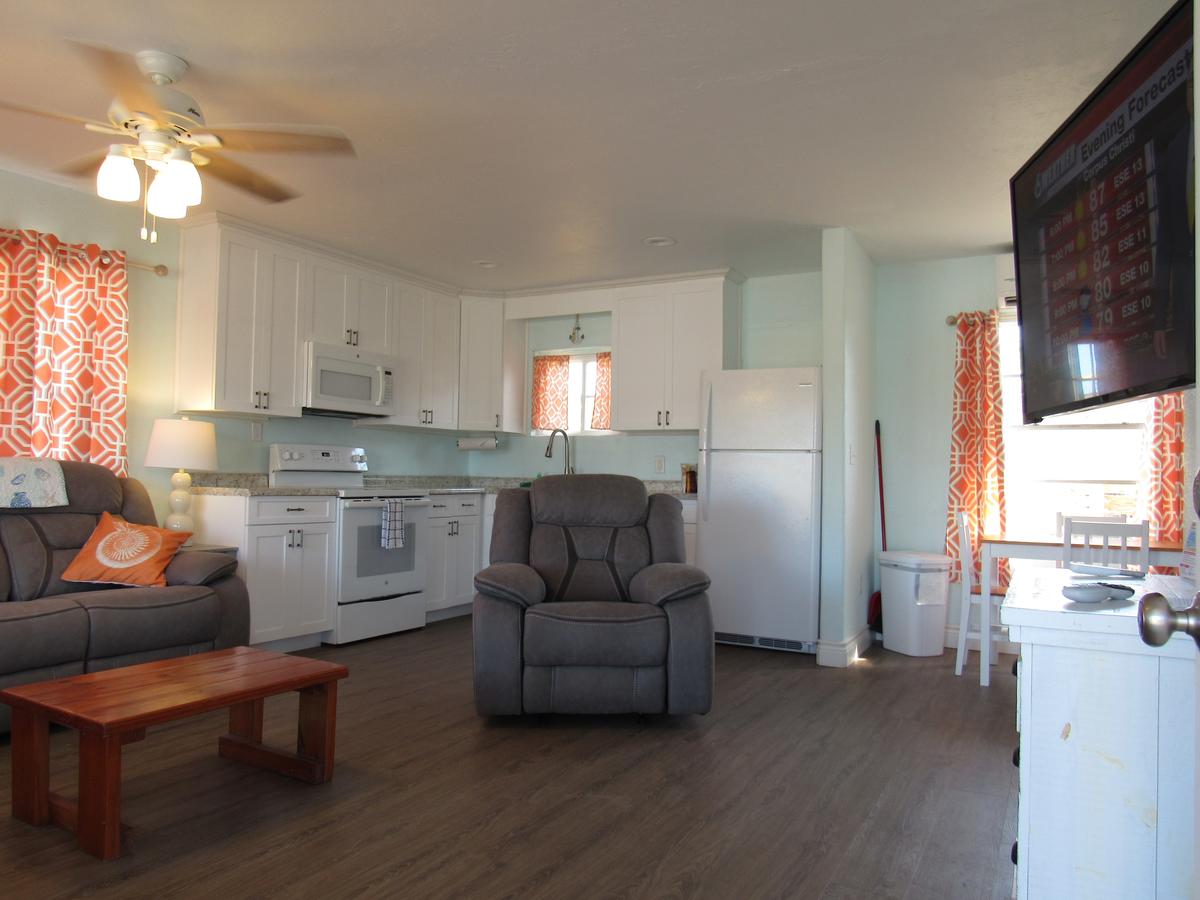 Tropic Island Resort - thumb 7