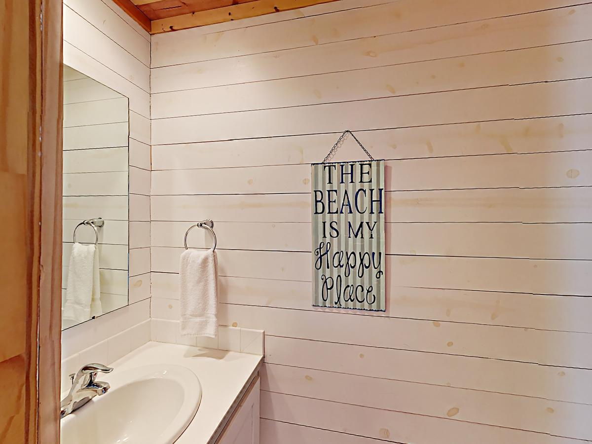 The Commons 102 - Three Bedroom Townhome - thumb 16