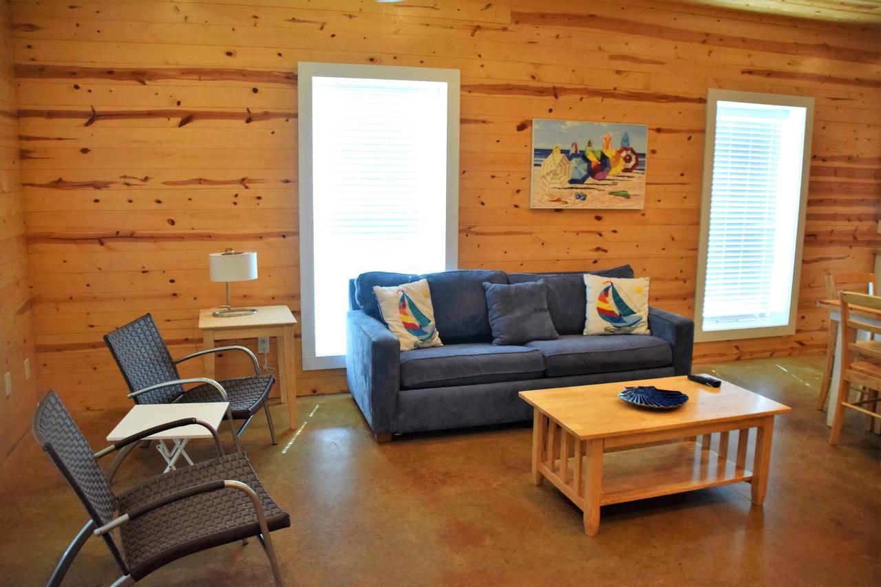 The Commons 101 - Three Bedroom Townhome - thumb 1