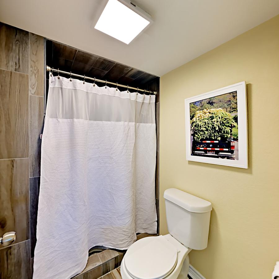 122 Sea Breeze - Sutdio Condo - thumb 21