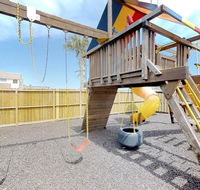 Half Moon Bay-14911 One-bedroom Holiday Home - Tourism Bookings