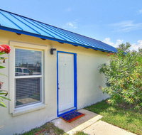 Casa Santorini Spanish Village 25 Home - Tourism Bookings