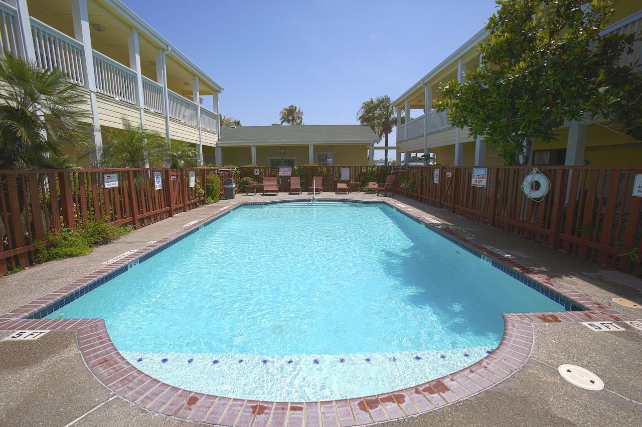 Plantation Suites And Conference Center - thumb 41