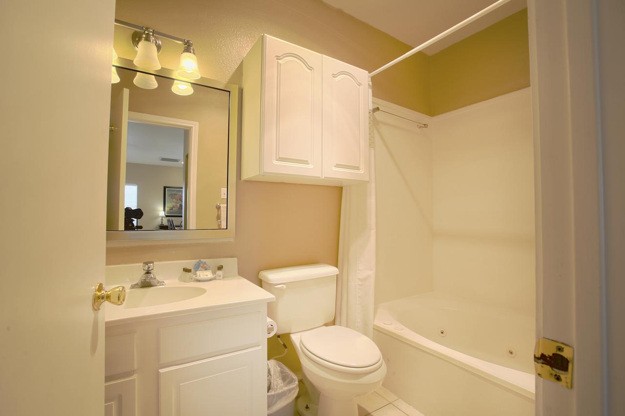 Plantation Suites And Conference Center - thumb 14