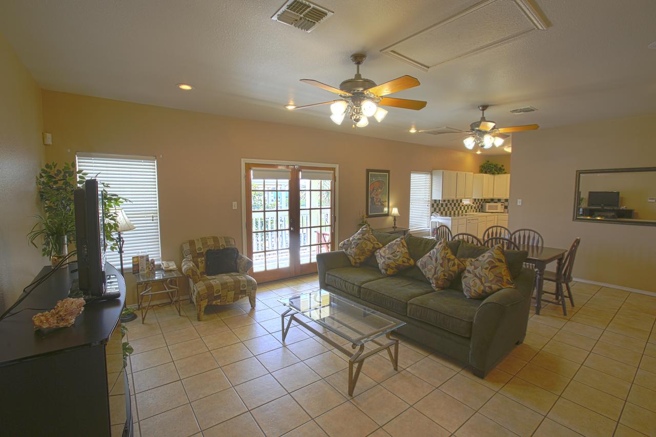 Plantation Suites And Conference Center - thumb 37