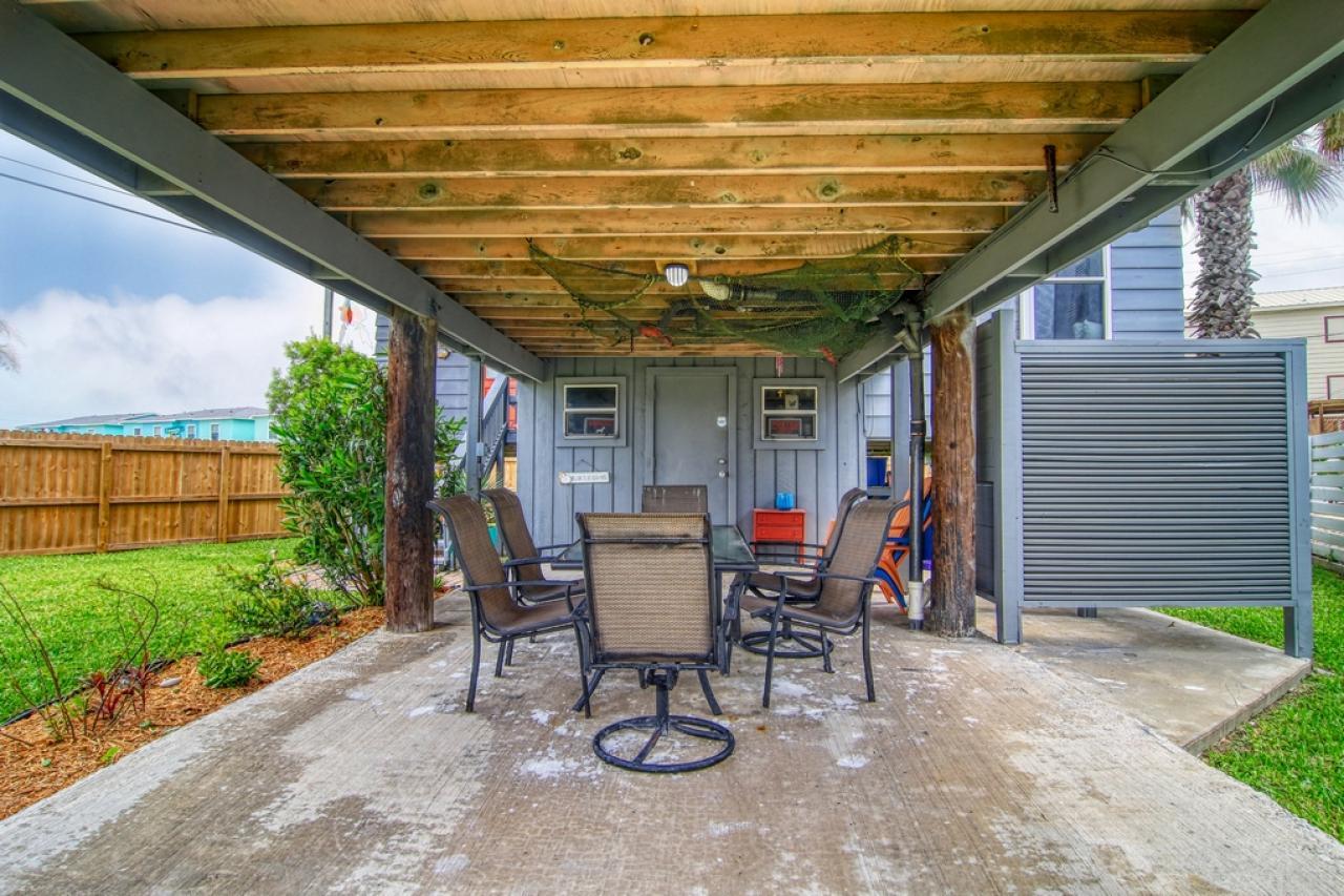 603IRR-Love Shack - thumb 1