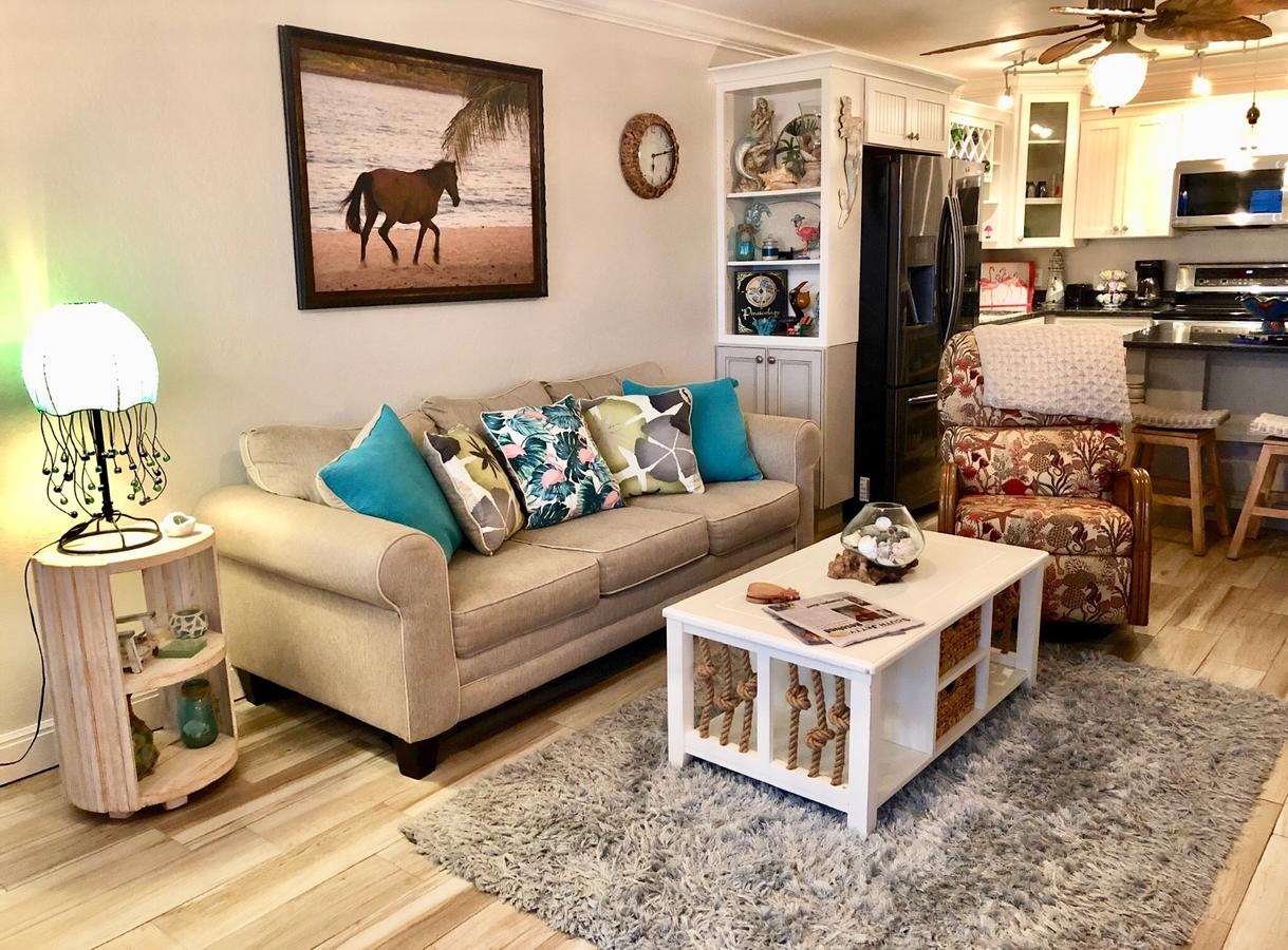 A Change In Lattitude 304BH Condo - thumb 27