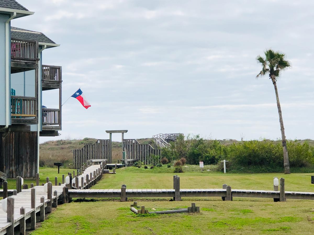 A Change In Lattitude 304BH Condo - thumb 24