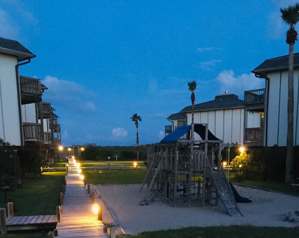 A Change In Lattitude 304BH Condo - thumb 41