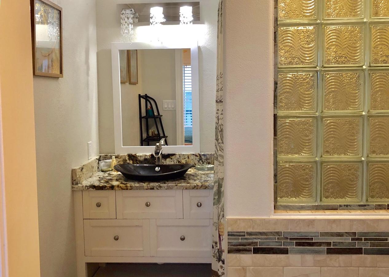 A Change In Lattitude 304BH Condo - thumb 13