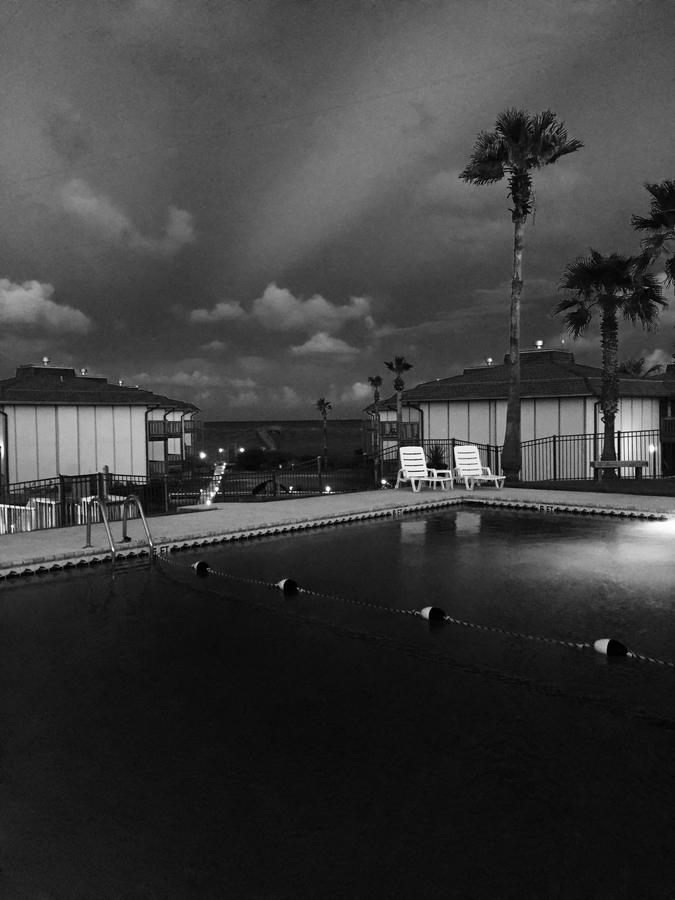 A Change In Lattitude 304BH Condo - thumb 19