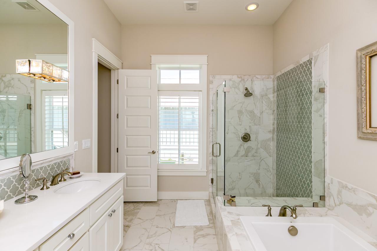 Coastal Chic In Port Aransas Home - thumb 6