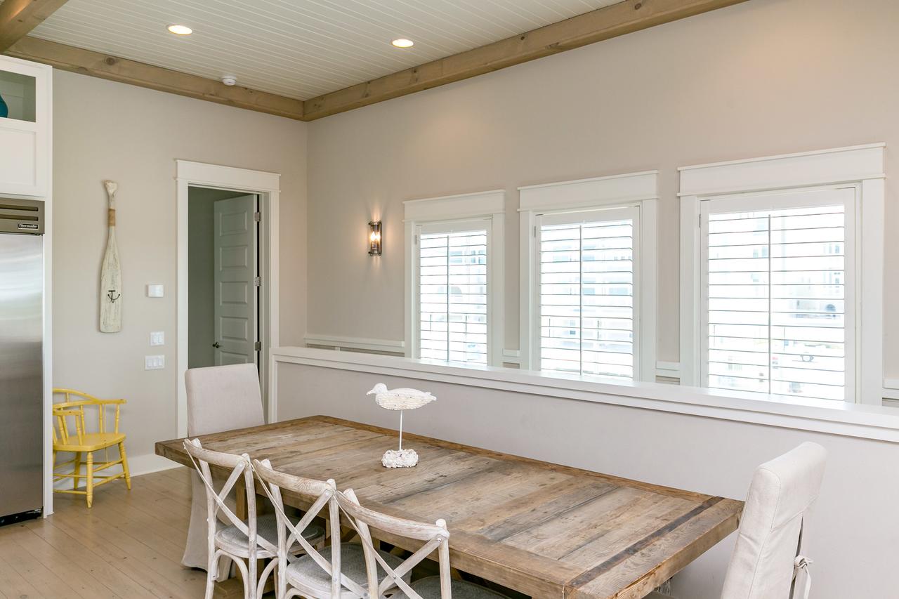 Coastal Chic In Port Aransas Home - thumb 22