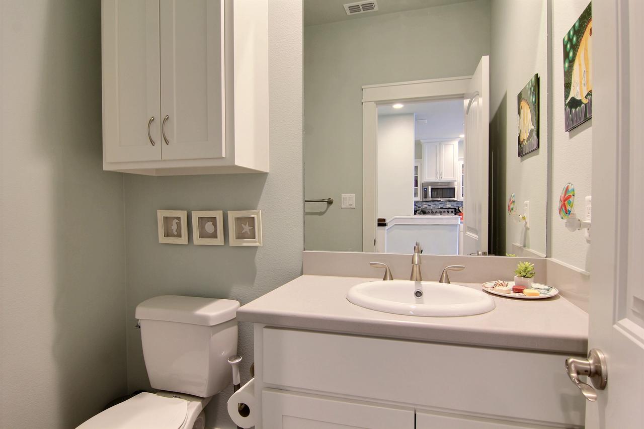 Beachy Keen Townhouse - thumb 5