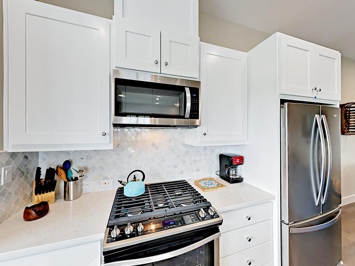 175 Sunset Avenue Townhouse - thumb 10