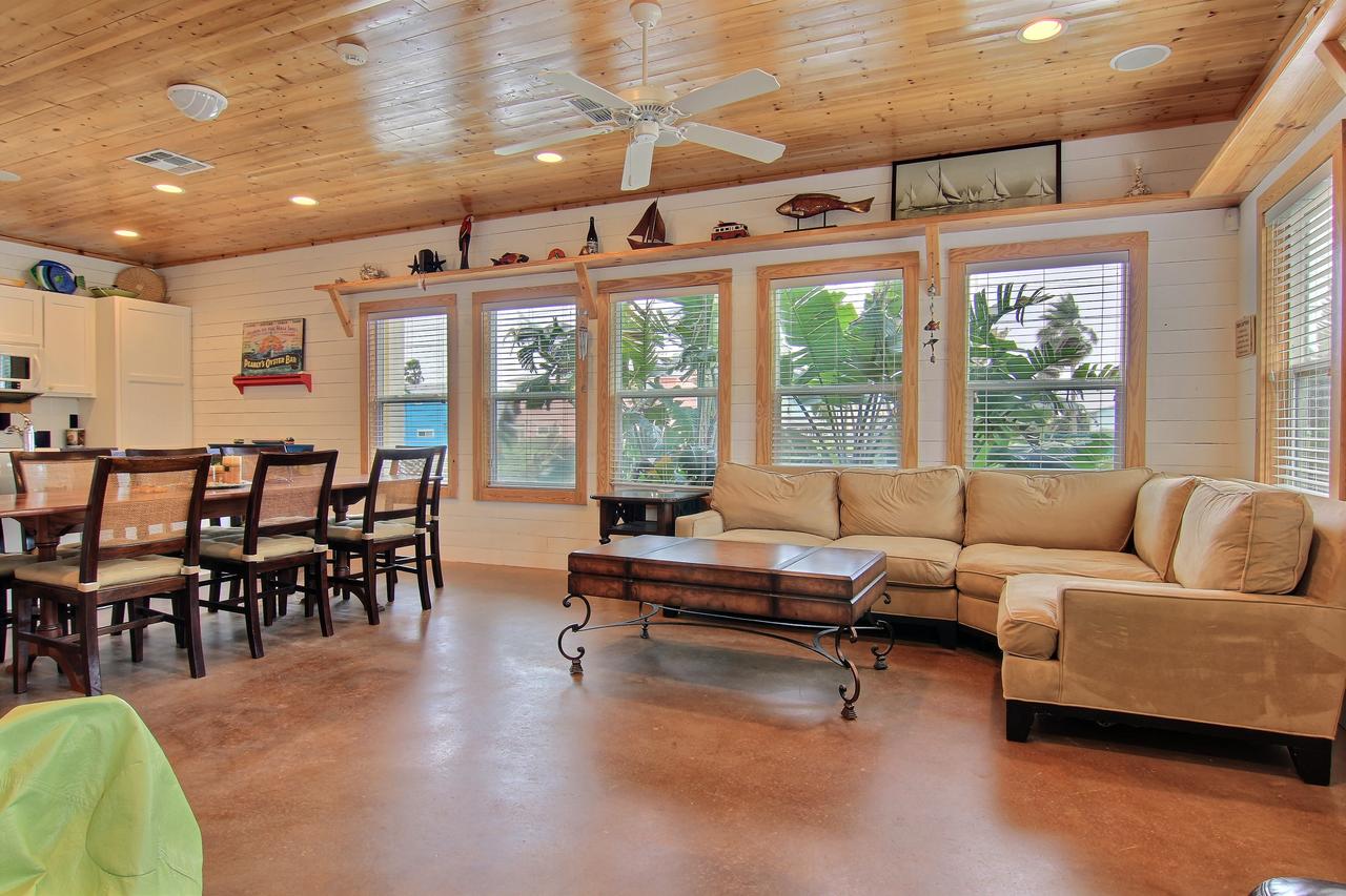 Isle Be Back Vw32 Home - thumb 2