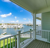 200 Piper Blvd House - Tourism Bookings