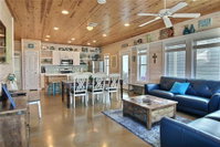318 S Station 6 Home Tourism Bookings
