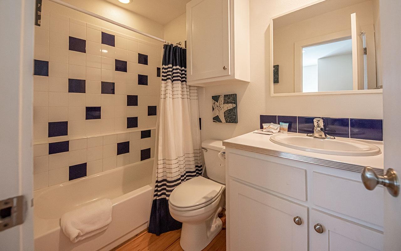 Brons Beach Shack Home - thumb 17