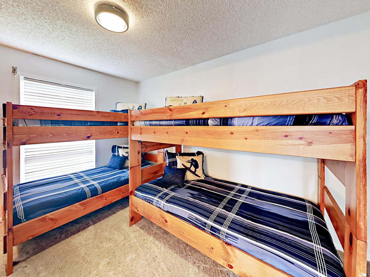 6877 Hwy 361 Home Unit 27 - thumb 3