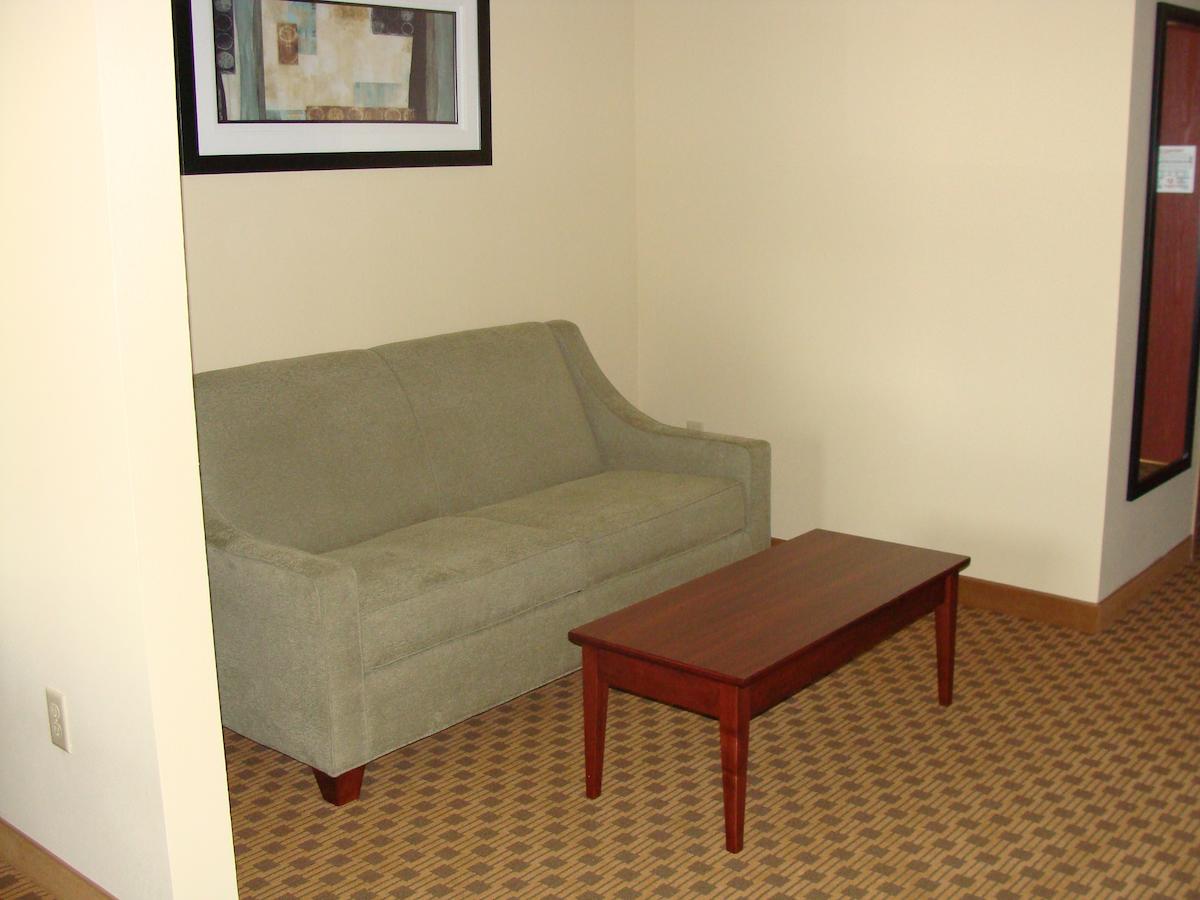 Cobblestone Hotel And Suites - Broken Bow - thumb 12