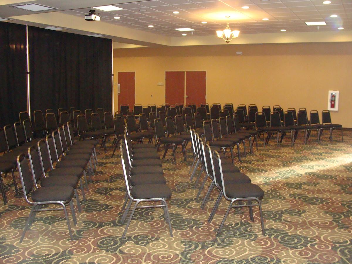 Cobblestone Hotel And Suites - Broken Bow - thumb 19