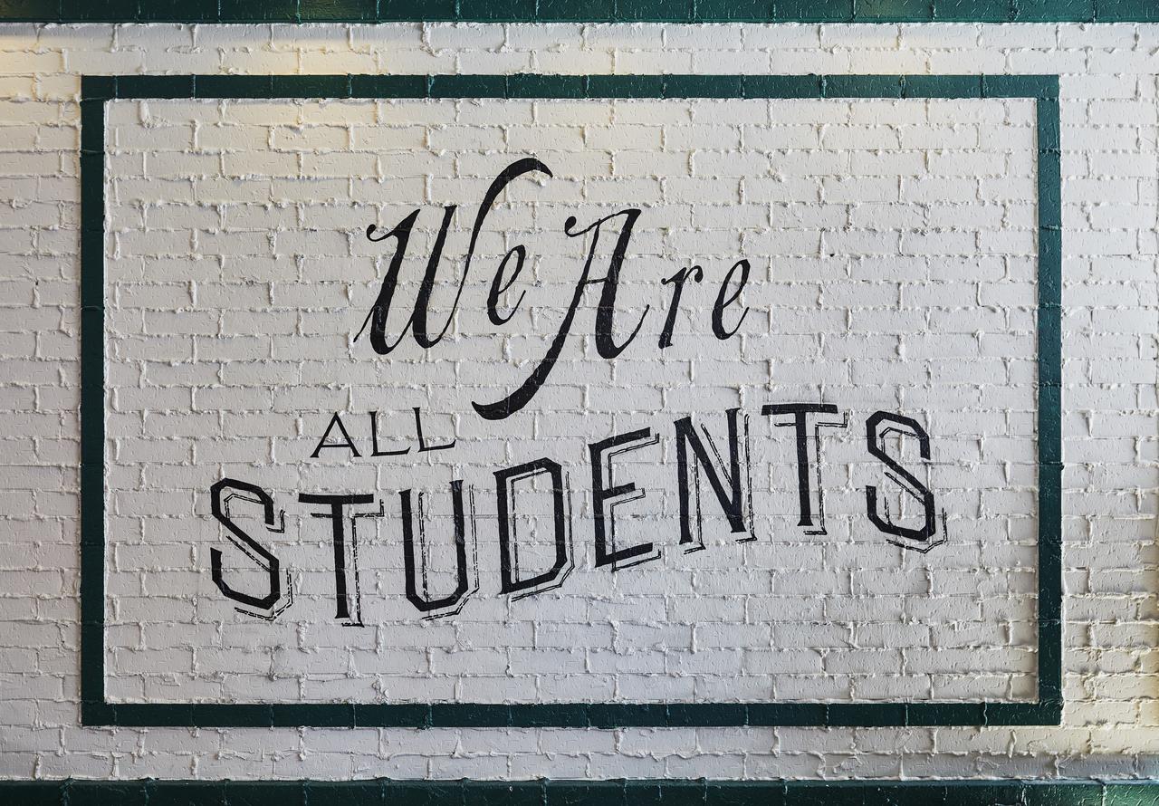 Graduate Lincoln - thumb 15