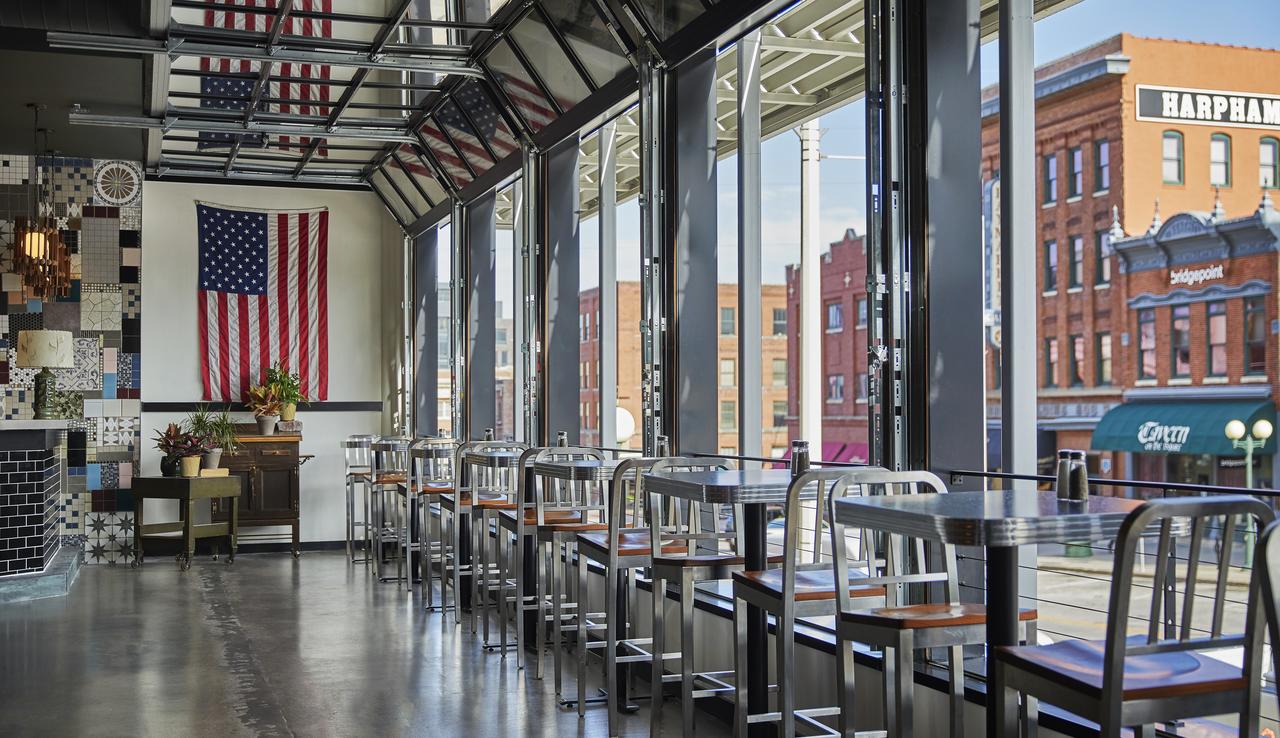 Graduate Lincoln - thumb 37