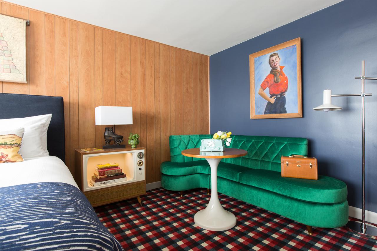 Graduate Lincoln - thumb 42