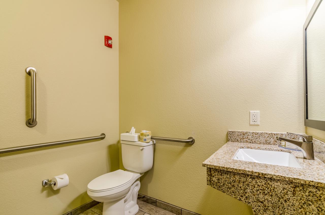 Cobblestone Hotel & Suites - McCook - thumb 30