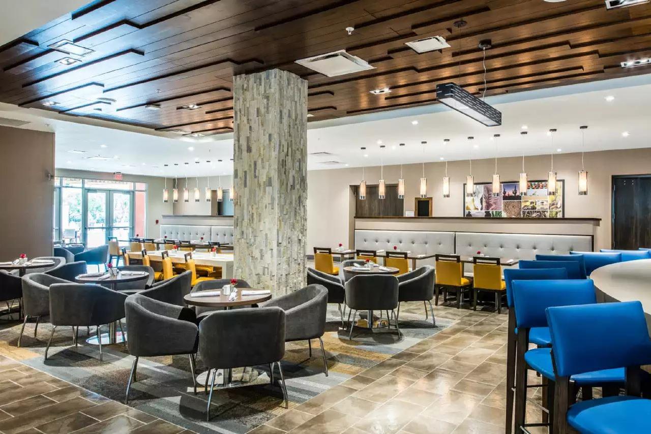 Cambria Hotel Omaha Downtown - thumb 20