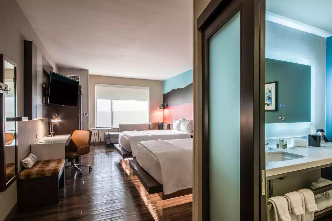 Cambria Hotel Omaha Downtown - thumb 25