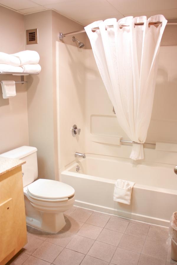 New Victorian Inn & Suites Omaha - thumb 43