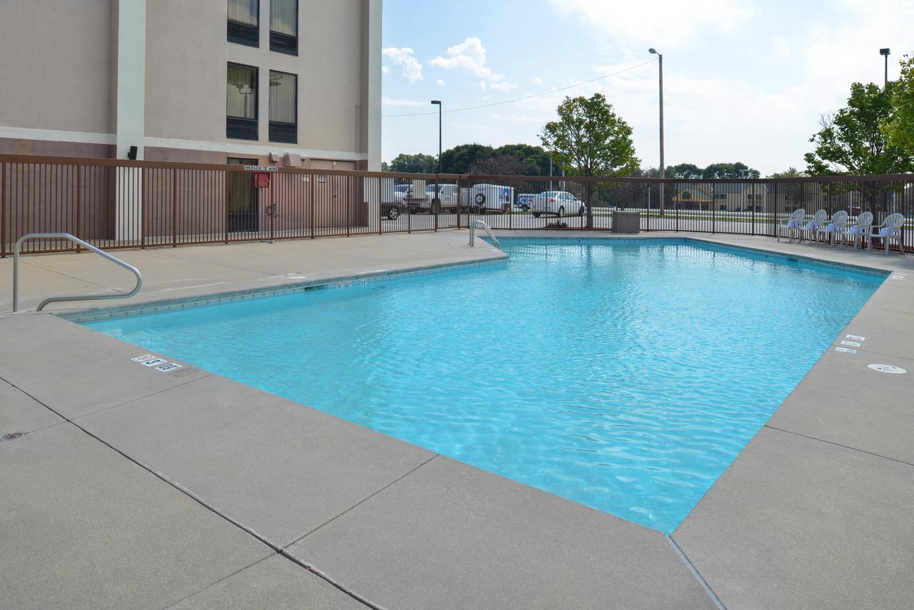 New Victorian Inn & Suites Omaha - thumb 30