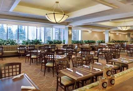 DoubleTree By Hilton Hotel & Executive Meeting Center Omaha-Downtown - thumb 26