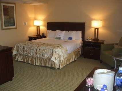 DoubleTree By Hilton Hotel & Executive Meeting Center Omaha-Downtown - thumb 6