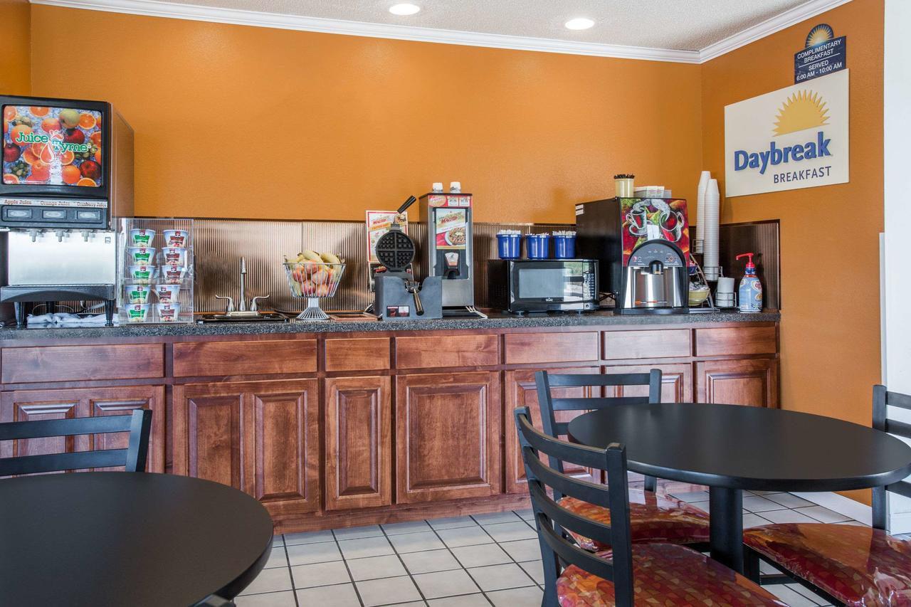 Days Inn By Wyndham Ogallala - thumb 8