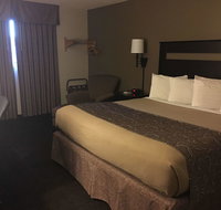 Super 8 by Wyndham Lincoln North - Tourism Bookings