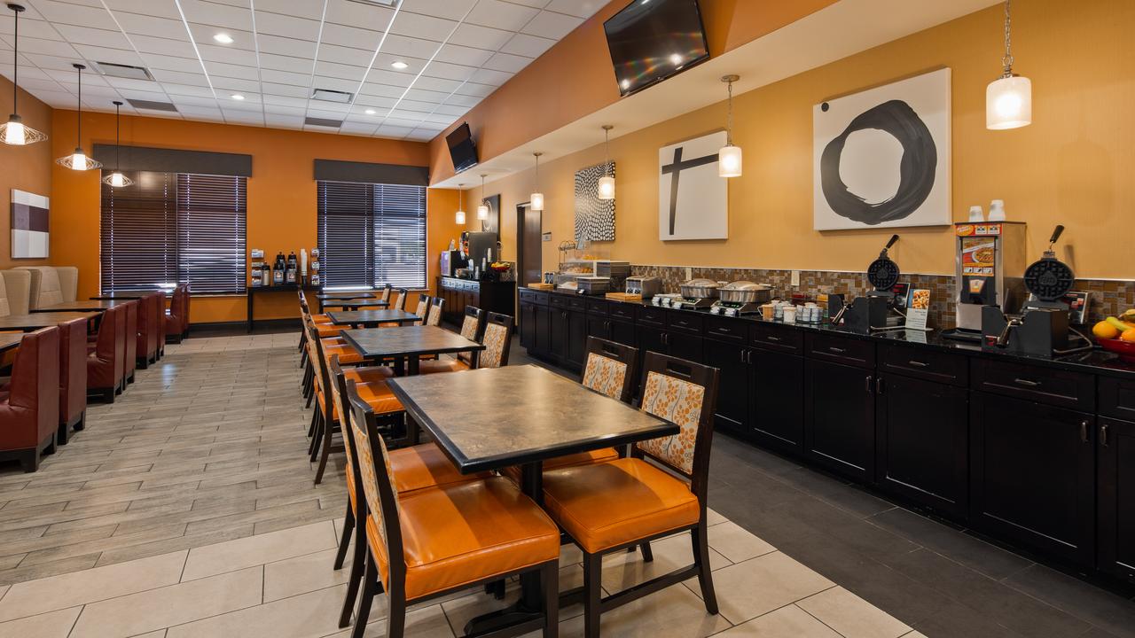 Best Western Plus North Platte Inn & Suites - thumb 11