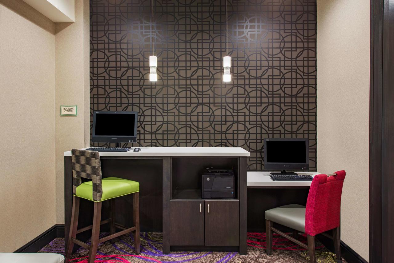 La Quinta By Wyndham Kearney - thumb 32