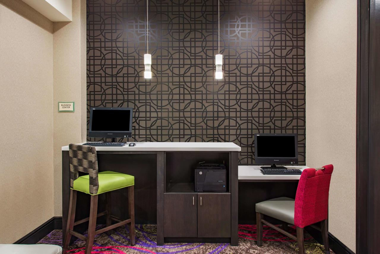 La Quinta By Wyndham Kearney - thumb 25