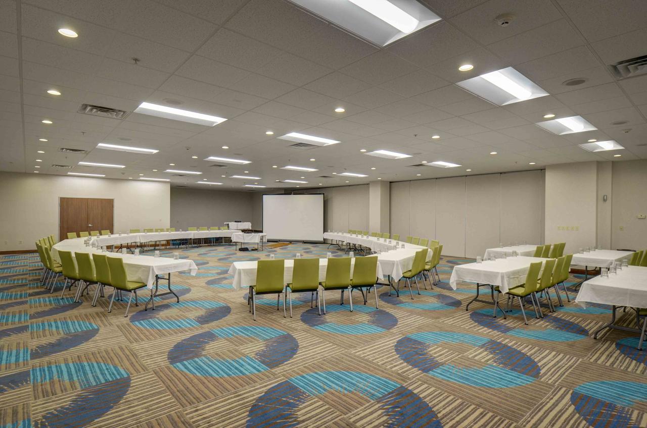 Holiday Inn Express Hotel & Suites North Platte - thumb 20